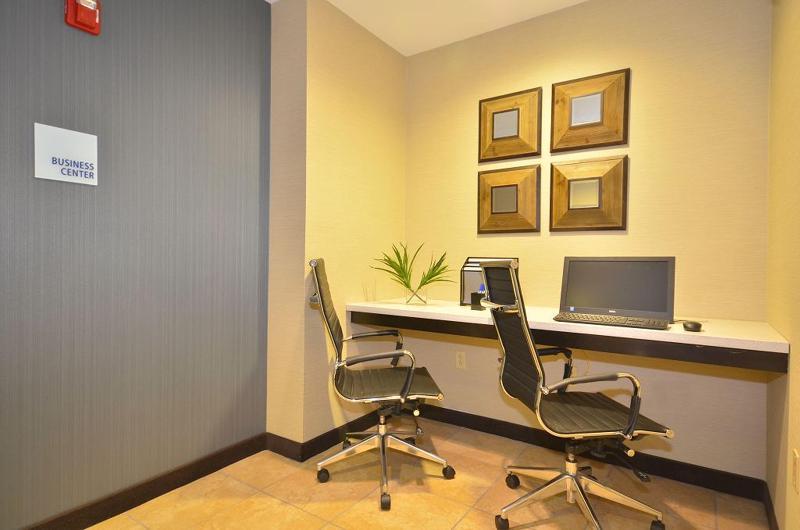 Hampton Inn Farmington Kültér fotó
